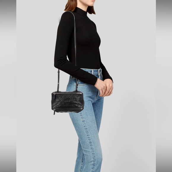GIVENCHY mini crinkled pandora crossbody in black - Picture 2 of 6